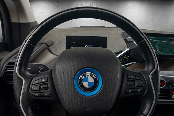 BMW i3 10 of 26