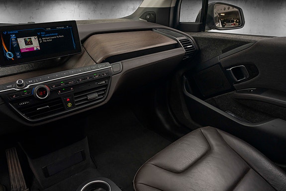 BMW i3 17 of 26