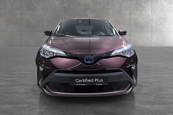Toyota C-HR 8 of 18