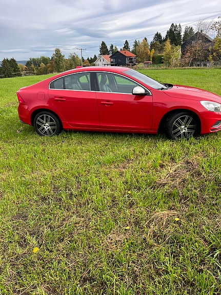 Volvo S60 4 of 11