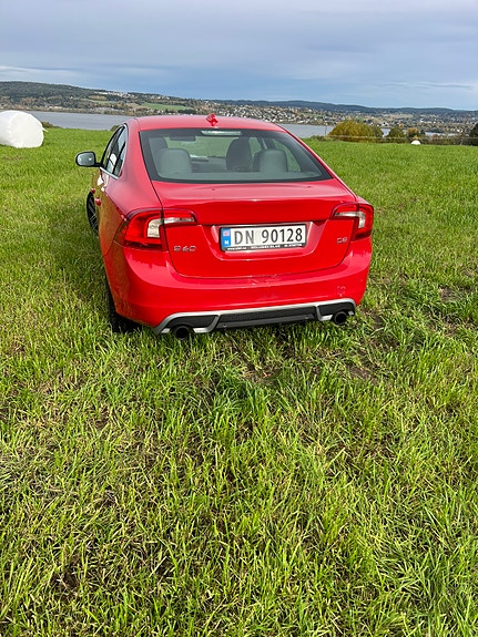 Volvo S60 5 of 11