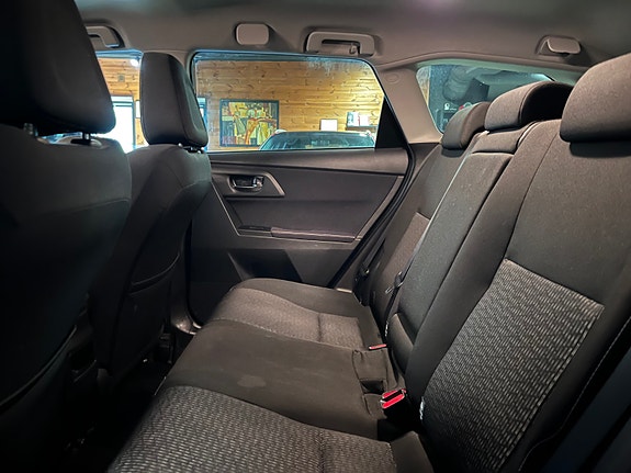 Toyota Auris 26 of 28