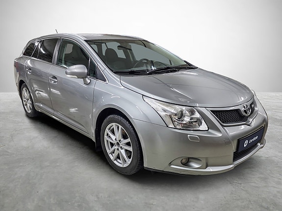 Toyota Avensis 7 of 30