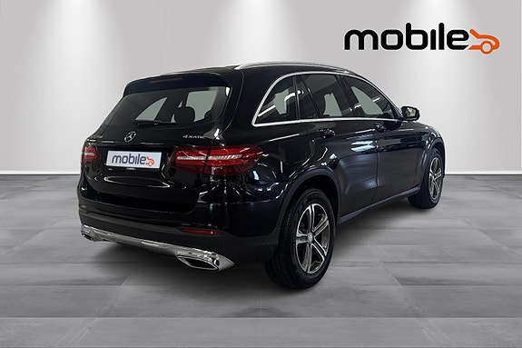 Mercedes-Benz GLC220 d 3 of 24