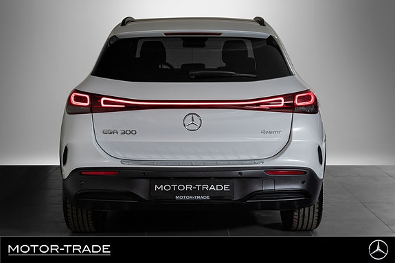 Mercedes-Benz EQA300 10 of 29