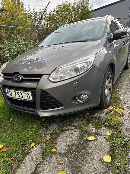 Ford Focus 2 of 11