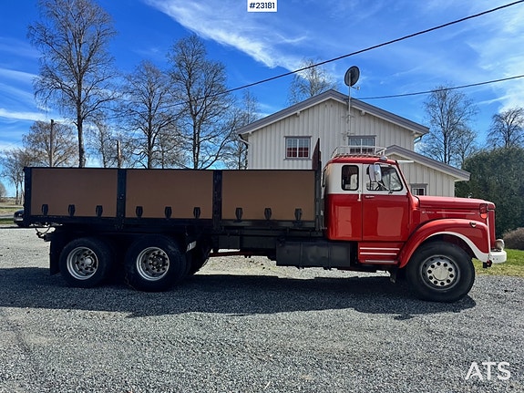 Scania LS110 Snutebil – Tippbil/kranbil – HIAB 650 kran fra 1977. 8 of 30