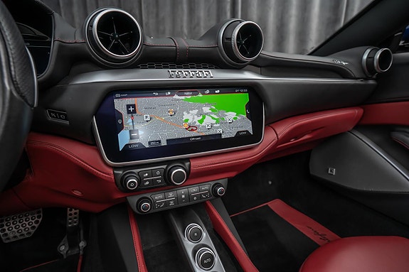 Ferrari Portofino 13 of 30