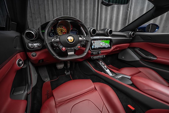 Ferrari Portofino 9 of 30