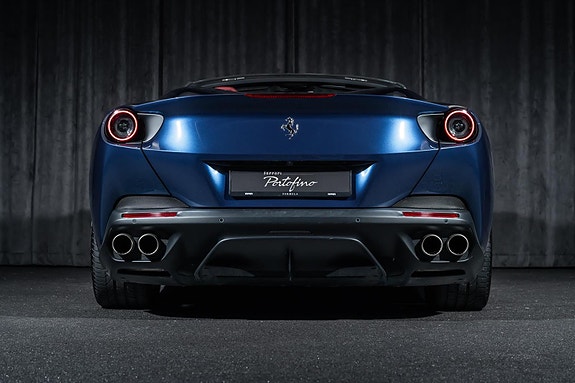Ferrari Portofino 4 of 30