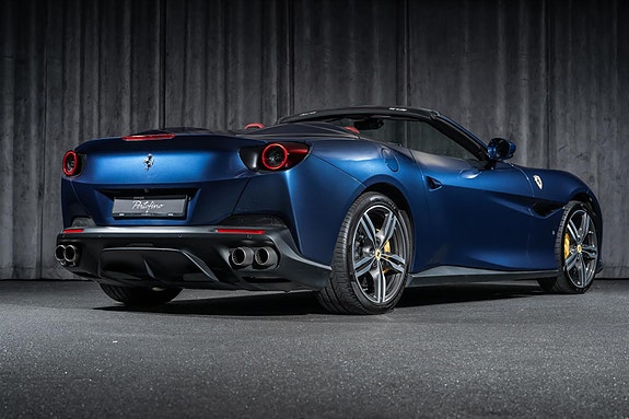 Ferrari Portofino 5 of 30