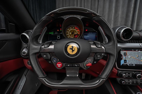 Ferrari Portofino 10 of 30