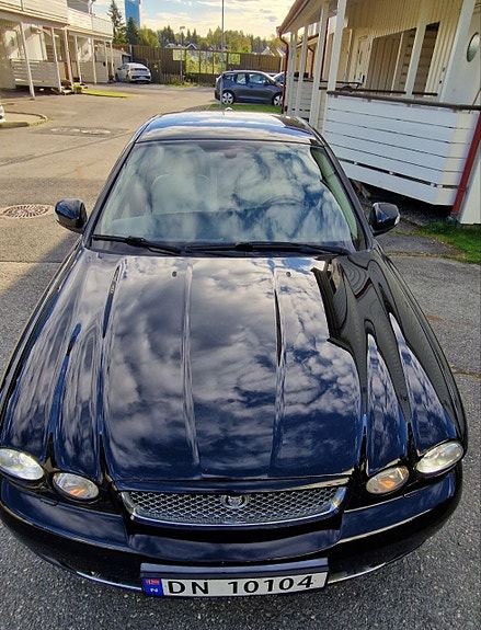 Jaguar X-TYPE 18 of 26