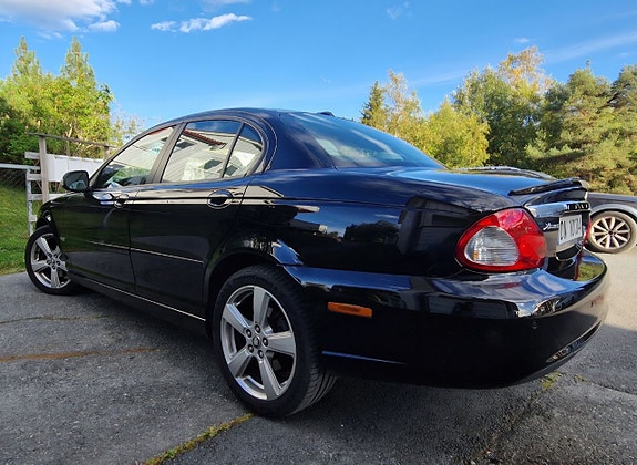 Jaguar X-TYPE 22 of 26