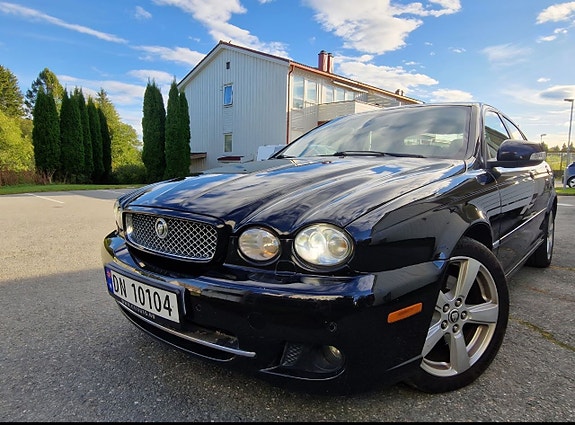 Jaguar X-TYPE 16 of 26