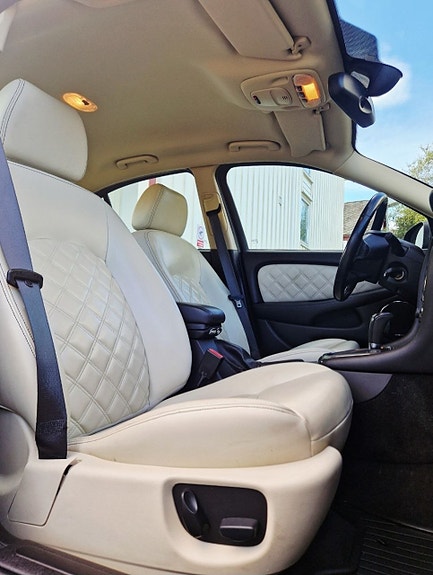 Jaguar X-TYPE 12 of 26