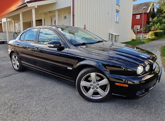 Jaguar X-TYPE 20 of 26