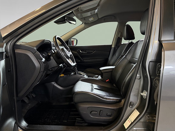 Nissan X-Trail 10 of 30