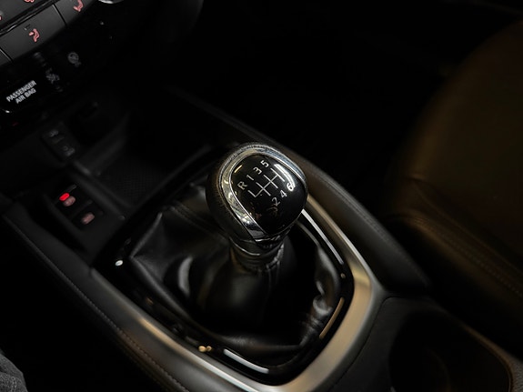 Nissan X-Trail 30 of 30