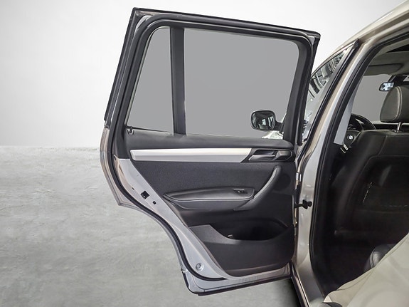 BMW X3 18 of 27