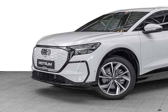 Audi Q4 e-tron 2 of 30
