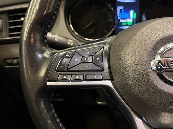 Nissan X-Trail 27 of 30
