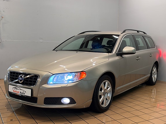 Volvo V70 5 of 29