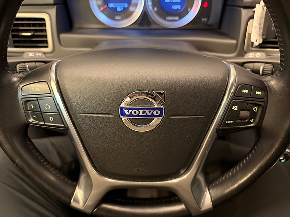 Volvo V70 24 of 29