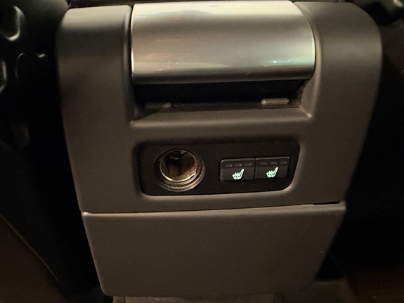 Volvo V70 27 of 29