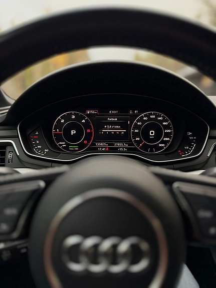Audi A4 4 of 6