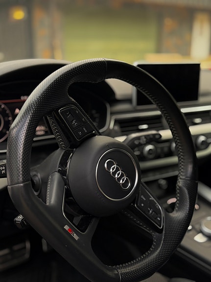 Audi A4 6 of 6