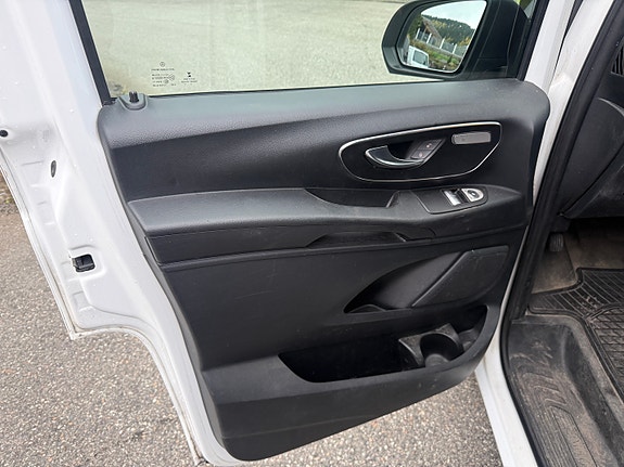 Mercedes-Benz Vito 116 13 of 22