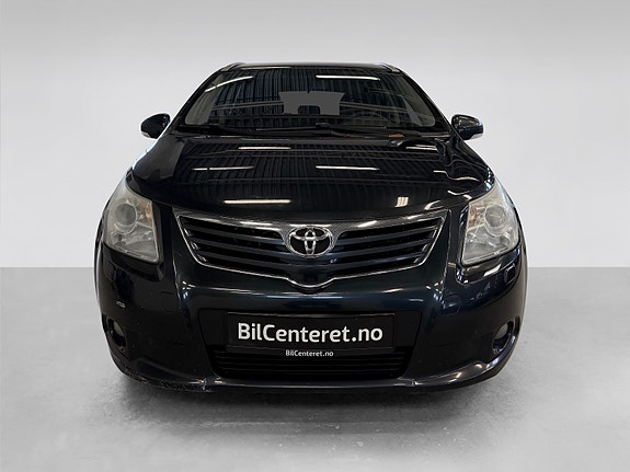 Toyota Avensis 2 of 27