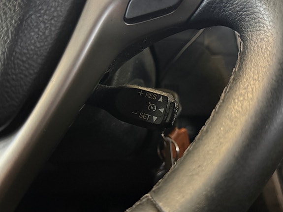 Toyota Avensis 18 of 27