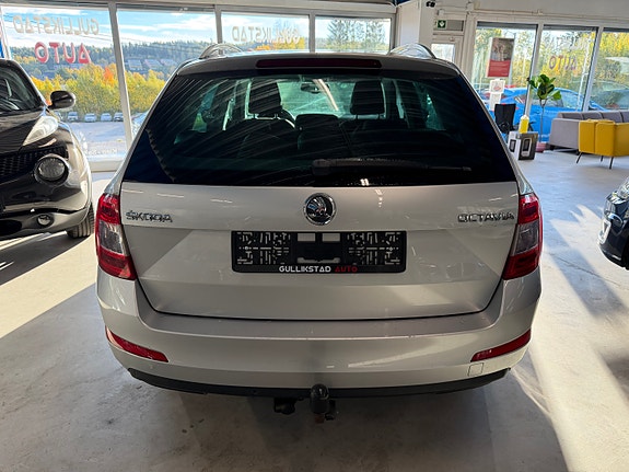 Skoda Octavia 3 of 30