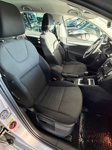 Skoda Octavia 18 of 30