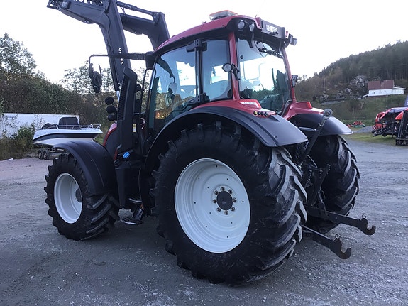 Valtra n154ev 2020, kr 1 089 000,-