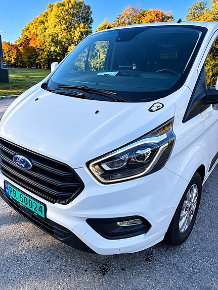 Ford Transit Custom 320L 4 of 29