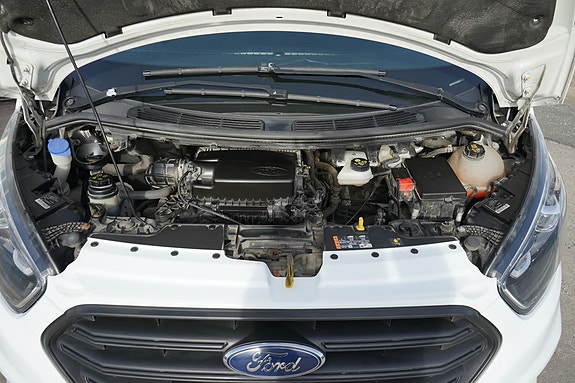 Ford Transit Custom 320L 29 of 29