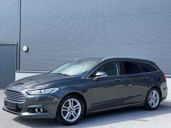 Ford Mondeo 2 of 27