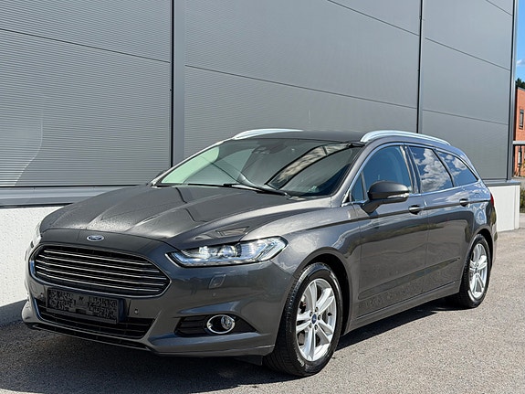 Ford Mondeo 3 of 27