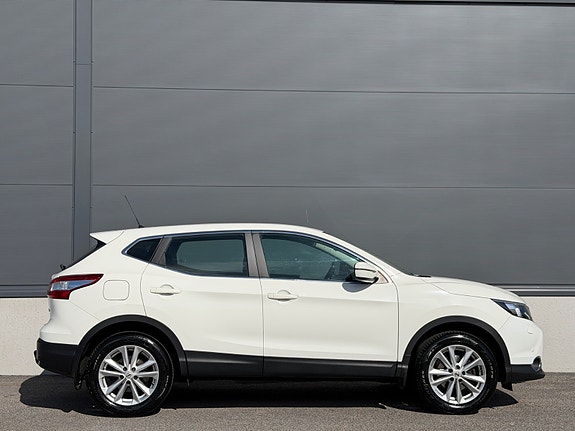 Nissan Qashqai 8 of 28