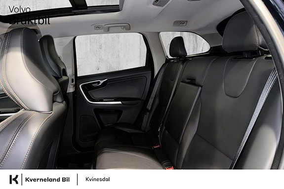 Volvo XC60 12 of 28