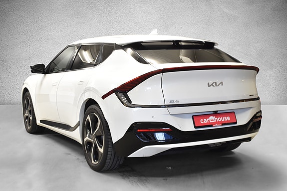 Kia EV6 5 of 30