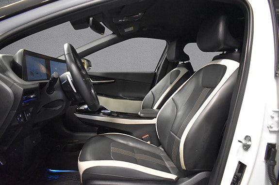 Kia EV6 12 of 30
