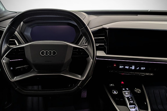 Audi Q4 e-tron 13 of 26