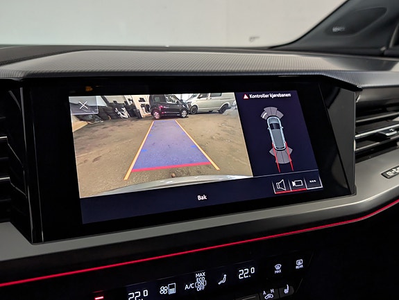 Audi Q4 e-tron 19 of 26