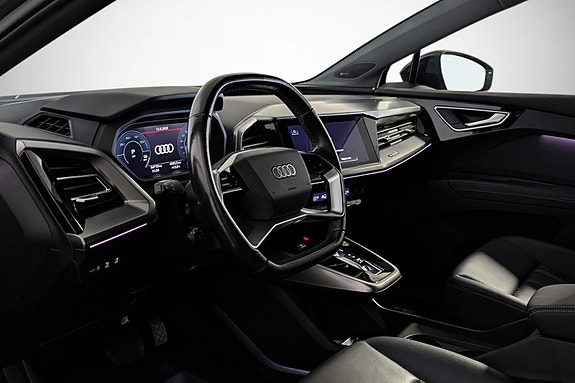 Audi Q4 e-tron 12 of 26