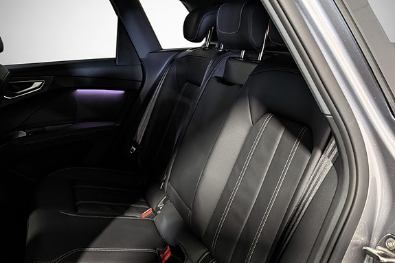 Audi Q4 e-tron 22 of 26