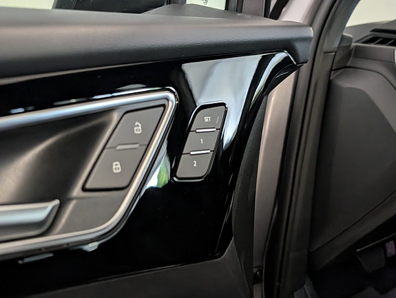 Audi Q4 e-tron 21 of 26